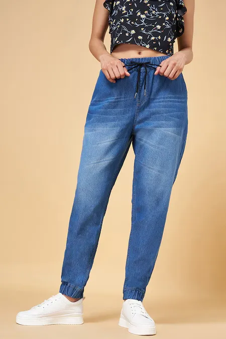 Medium Blue Solid Full Length Casual Women Relaxed Fit Jeans